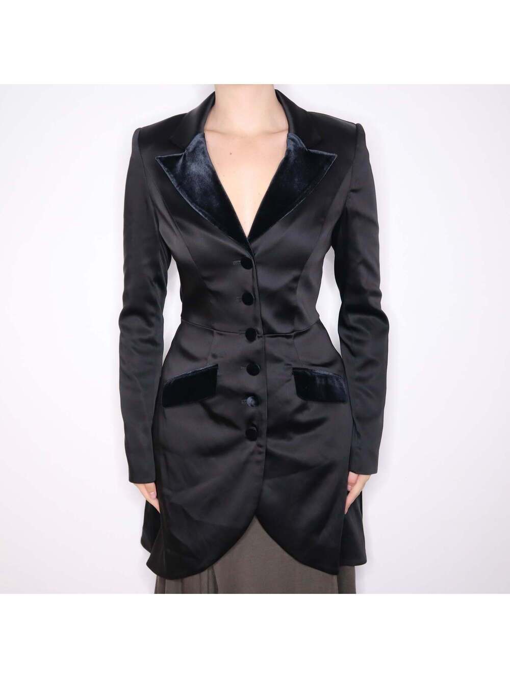 Y2K BETSEY JOHNSON Long Black Satin Jacket (M)